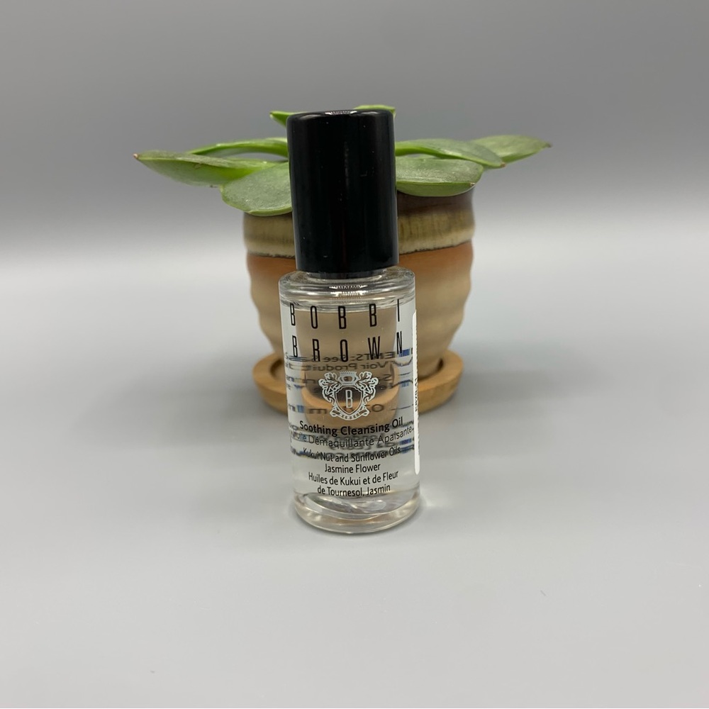 Bobbi Brown Cleansing Oil